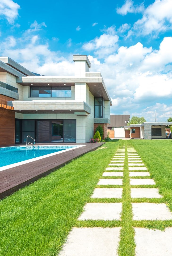 Water Conservation and Convenience: The Dual Advantages of Artificial Grass in Santa Clarita